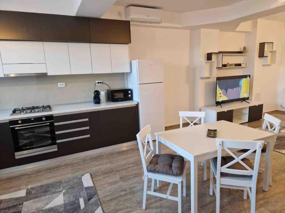 Danube Double Apartment Brăila Exterior foto