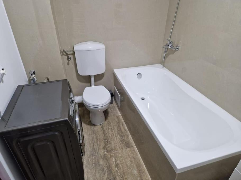 Danube Double Apartment Brăila Exterior foto